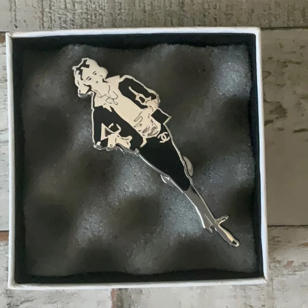 Rare CHANEL Silver Mademoiselle Brooch Pin 03P CHANEL